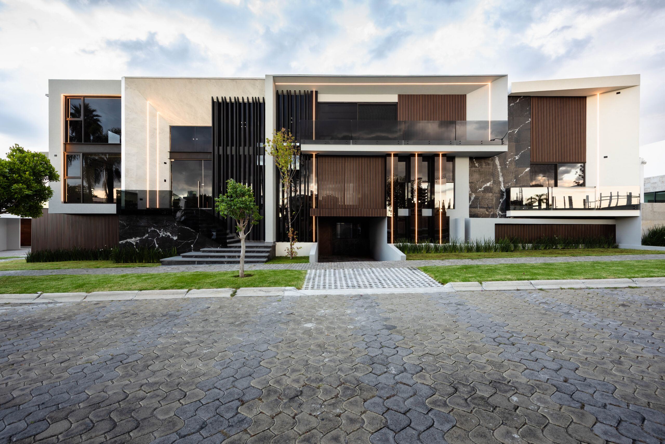 Diseño arquitectónico FASAK